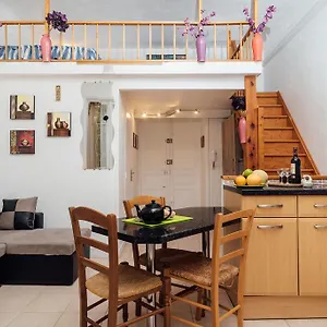 https://appartement-rue-ditalie-nice.fr-provencehotel.com